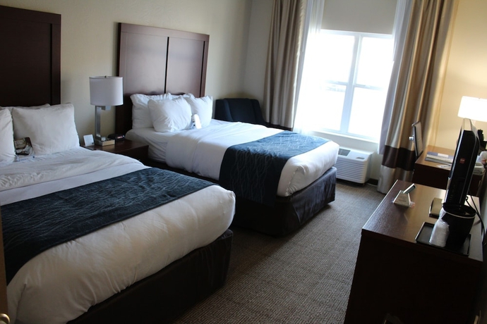 Imagen de la habitación del Hotel Comfort Inn & Suites Northern Kentucky. Foto 5