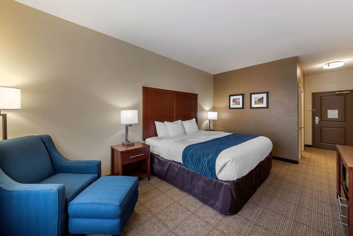 Imagen de la habitación del Hotel Comfort Inn & Suites Northern Kentucky. Foto 8