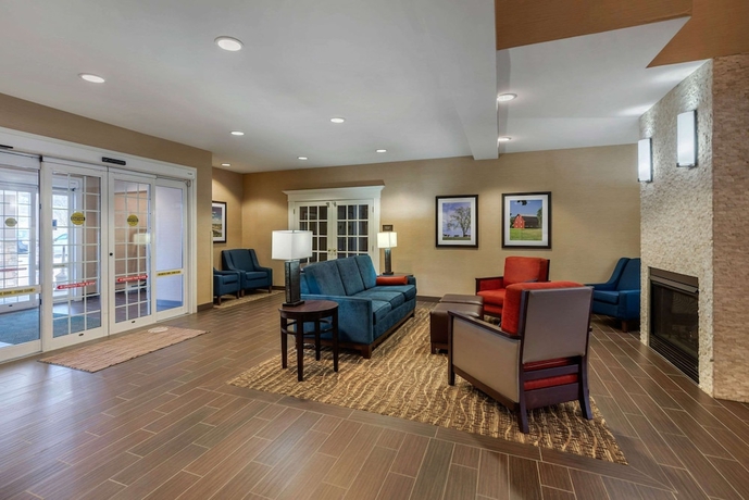 Imagen de los interiores del Hotel Comfort Inn & Suites Northern Kentucky. Foto 19