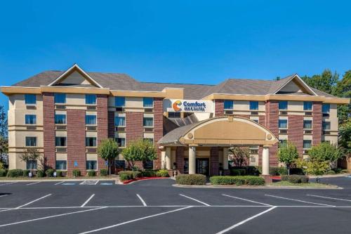 Imagen general del Hotel Comfort Inn & Suites Suwanee - Sugarloaf. Foto 2