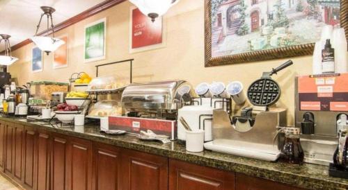 Imagen general del Hotel Comfort Inn & Suites Suwanee - Sugarloaf. Foto 13