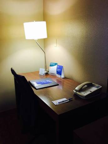 Imagen de la habitación del Hotel Comfort Inn & Suites Tucson. Foto 13