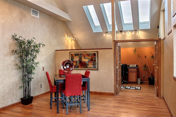 Imagen de los interiores del Hotel Comfort Inn & Suites at I-74 and 155. Foto 18