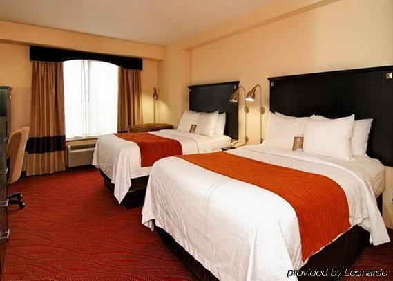 Imagen general del Hotel Comfort Inn and Suites Airport, Nueva York. Foto 16