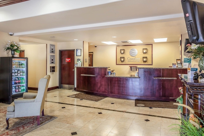 Imagen de los interiores del Hotel Comfort Inn and Suites Airport, Reno. Foto 17
