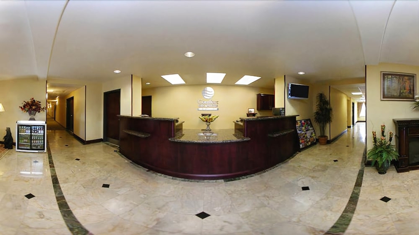 Imagen de los interiores del Hotel Comfort Inn and Suites Airport, Reno. Foto 19