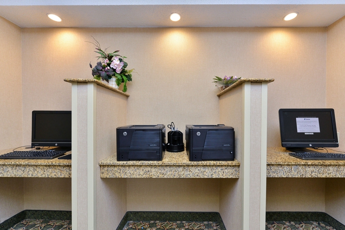 Imagen general del Hotel Comfort Inn and Suites Alexandria West. Foto 1