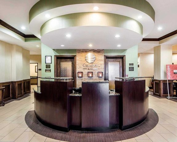 Imagen de los interiores del Hotel Comfort Inn and Suites, Alva. Foto 20