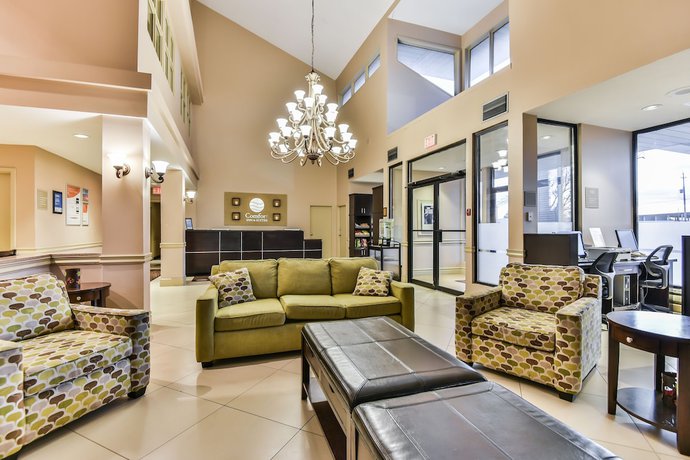 Imagen de los interiores del Hotel Comfort Inn and Suites Ambassador Bridge. Foto 15