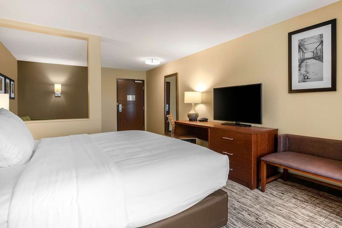 Imagen de la habitación del Hotel Comfort Inn and Suites Ames near ISU Campus. Foto 13