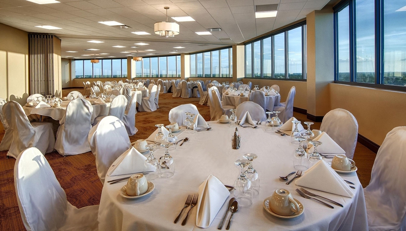 Imagen de los interiores del Hotel Comfort Inn and Suites At Copeland Tower. Foto 11