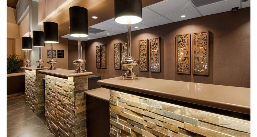 Imagen de los interiores del Hotel Comfort Inn and Suites At Copeland Tower. Foto 13