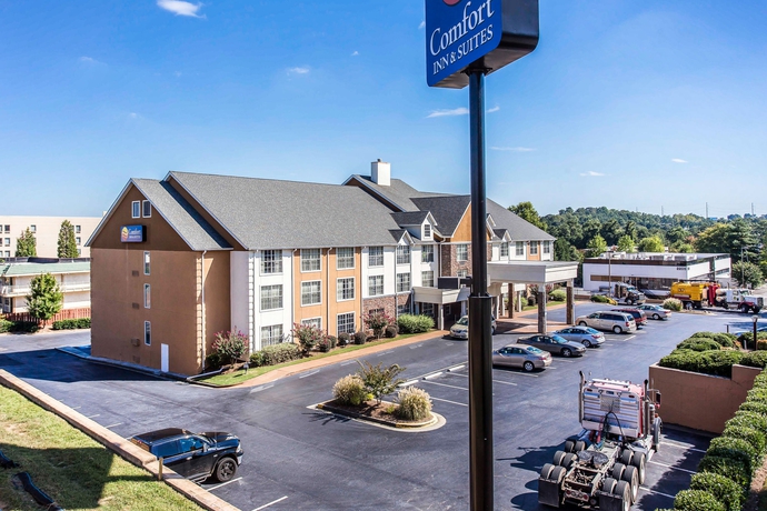 Imagen de los exteriores del Hotel Comfort Inn and Suites Ballpark Area. Foto 9