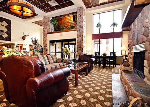 Imagen general del Hotel Comfort Inn and Suites Branson Meadows. Foto 4