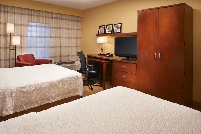 Imagen de la habitación del Hotel Comfort Inn and Suites, Buffalo Grove. Foto 15