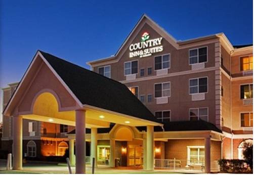 Imagen de la habitación del Hotel Comfort Inn and Suites Calhoun South. Foto 2