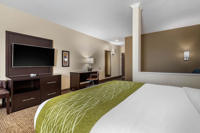 Imagen de la habitación del Hotel Comfort Inn and Suites Cedar Rapids CID Eastern Iowa Airport. Foto 8