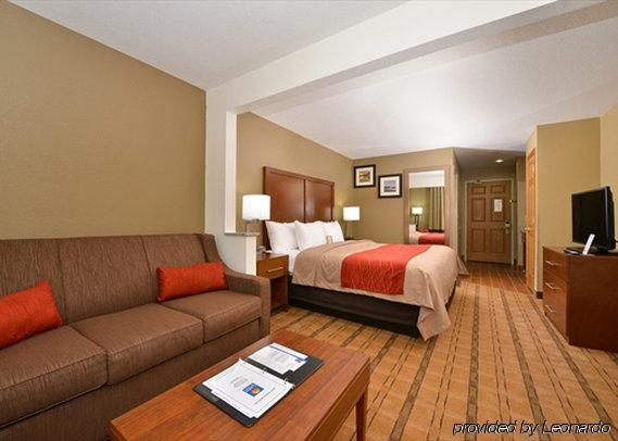 Imagen general del Hotel Comfort Inn and Suites Cedar Rapids North - Collins Road. Foto 5
