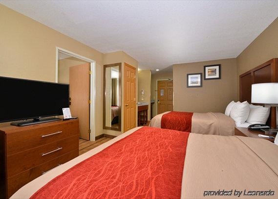 Imagen general del Hotel Comfort Inn and Suites Cedar Rapids North - Collins Road. Foto 15