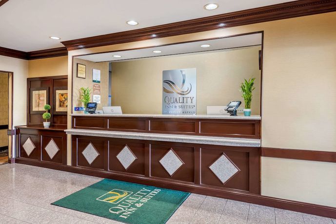 Imagen de los interiores del Hotel Comfort Inn and Suites, Cincinnati. Foto 16