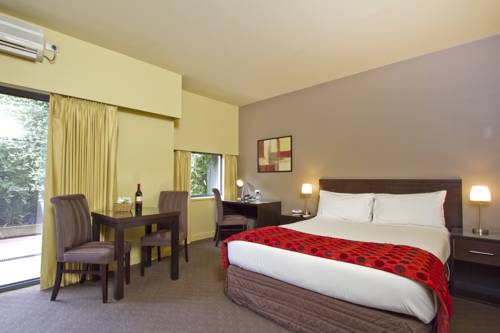 Imagen de la habitación del Hotel Comfort Inn and Suites City Views. Foto 1