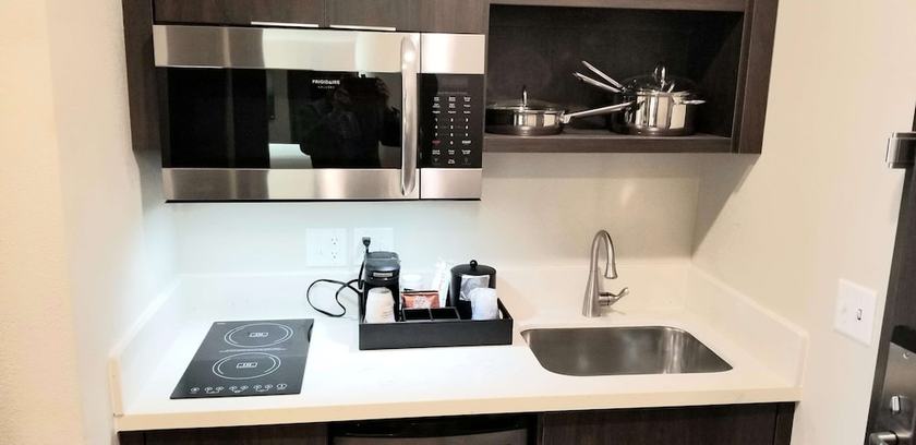 Imagen de la habitación del Hotel Comfort Inn and Suites, Clarksville. Foto 4