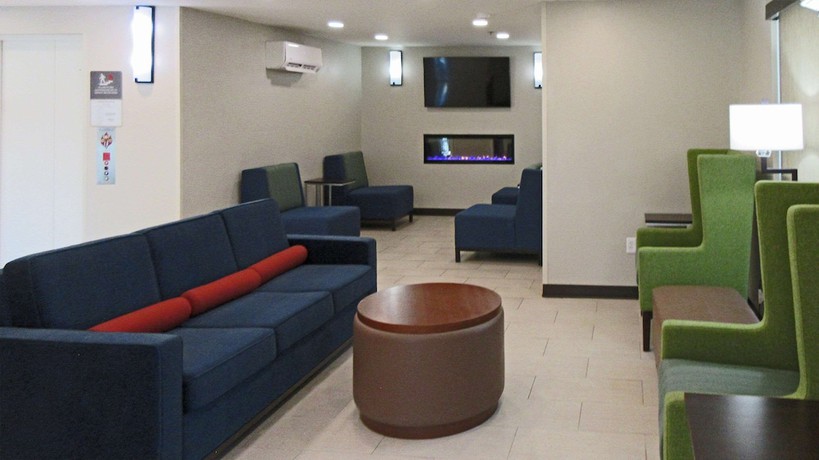 Imagen de los interiores del Hotel Comfort Inn and Suites, Clover Heights. Foto 20