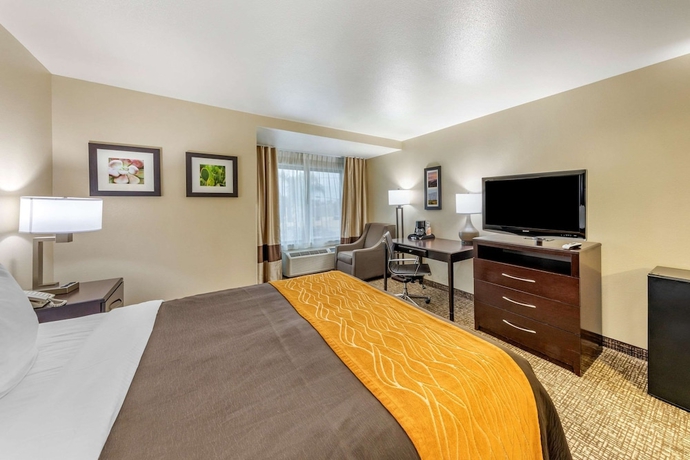 Imagen de la habitación del Hotel Comfort Inn and Suites Colton. Foto 12