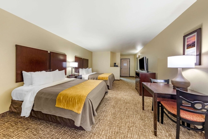 Imagen de la habitación del Hotel Comfort Inn and Suites Colton. Foto 13