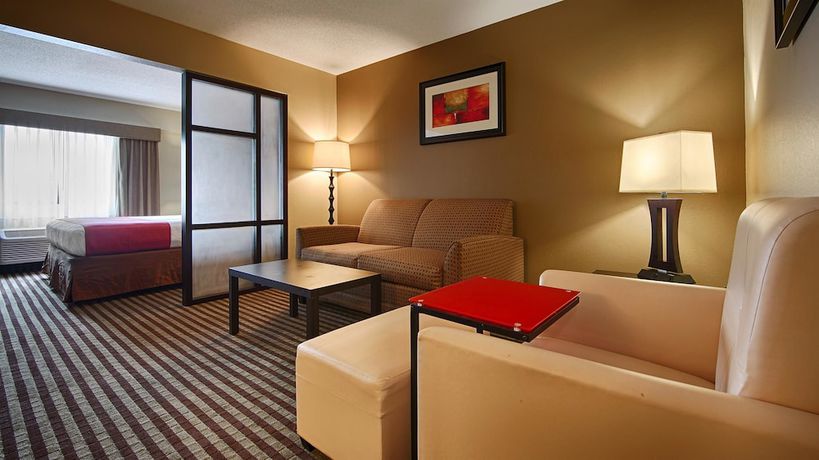 Imagen general del Hotel Comfort Inn and Suites Copley Akron. Foto 1