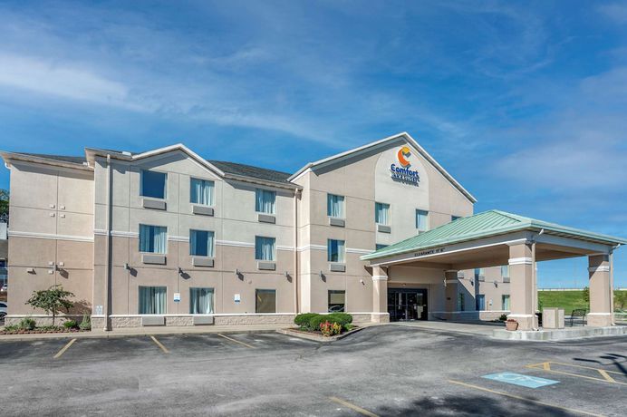 Imagen general del Hotel Comfort Inn and Suites Dayton Northwest - Englewood. Foto 1