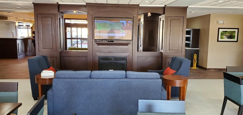 Imagen de los interiores del Hotel Comfort Inn and Suites Decatur - Forsyth. Foto 19