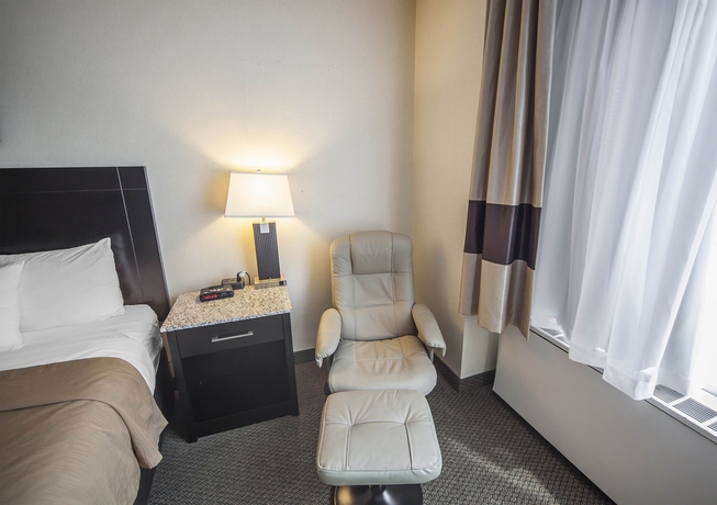 Imagen de la habitación del Hotel Comfort Inn and Suites Downtown Edmonton. Foto 9