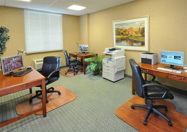 Imagen general del Hotel Comfort Inn and Suites Durham Near Duke University. Foto 1