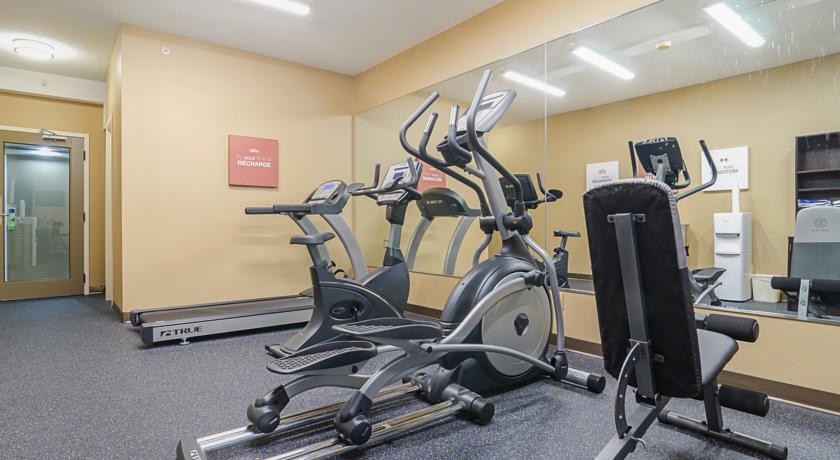 Imagen general del Hotel Comfort Inn and Suites Durham Near Duke University. Foto 2