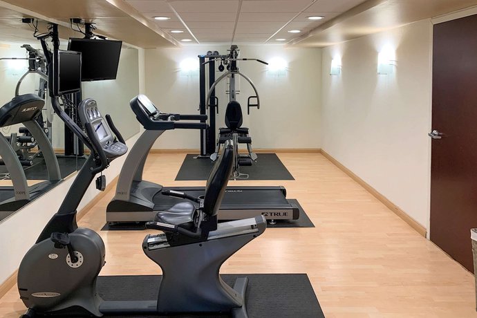 Imagen de los interiores del Hotel Comfort Inn and Suites East Hartford - Hartford. Foto 17