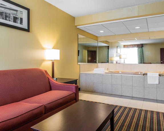 Imagen de la habitación del Hotel Comfort Inn and Suites East Hartford - Hartford. Foto 15