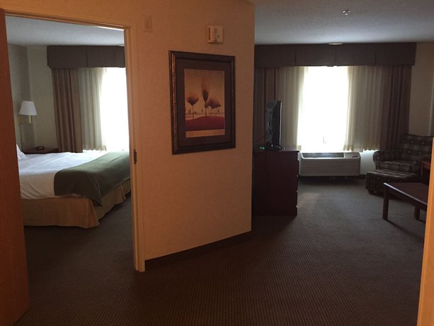 Imagen de la habitación del Hotel Comfort Inn and Suites, Emporia. Foto 2