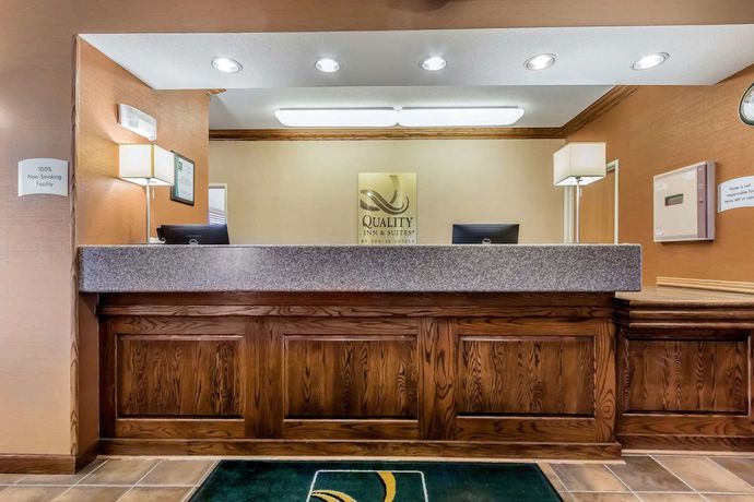 Imagen de los interiores del Hotel Comfort Inn and Suites, Emporia. Foto 17