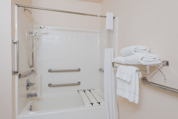 Imagen de la habitación del Hotel Comfort Inn and Suites Fairborn near Wright Patterson AFB. Foto 3