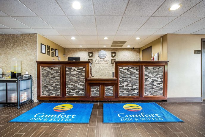 Imagen de los interiores del Hotel Comfort Inn and Suites Fairborn near Wright Patterson AFB. Foto 19