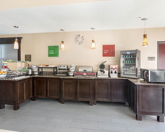 Imagen del bar/restaurante del Hotel Comfort Inn and Suites Fm1960-champions. Foto 3