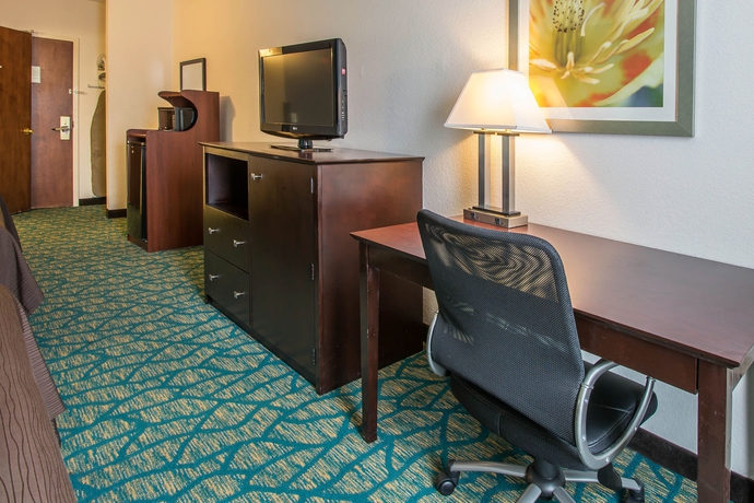 Imagen de la habitación del Hotel Comfort Inn and Suites Fort Lauderdale West Turnpike. Foto 3