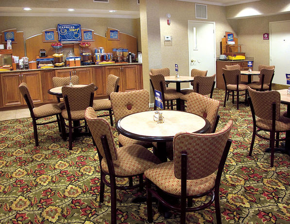 Imagen de la habitación del Hotel Comfort Inn and Suites Fultondale Gardendale I-65. Foto 7
