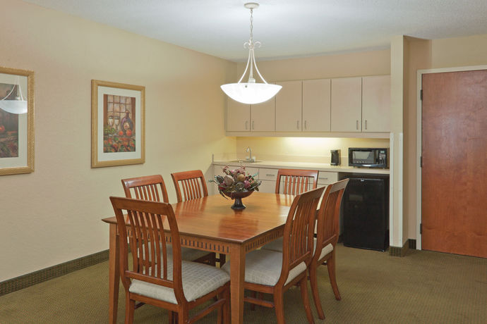 Imagen de los interiores del Hotel Comfort Inn and Suites Fultondale Gardendale I-65. Foto 13