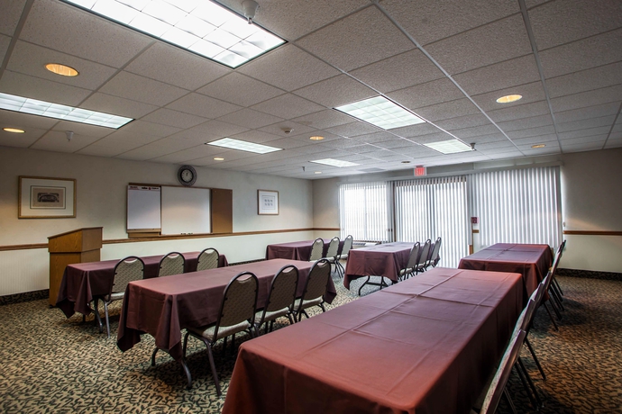 Imagen de los interiores del Hotel Comfort Inn and Suites Geneva - West Chicago. Foto 12