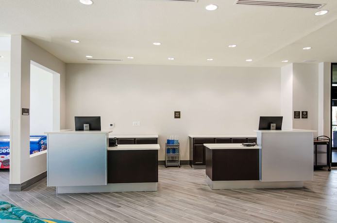 Imagen de los interiores del Hotel Comfort Inn and Suites Gulf Shores East Beach near Gulf State Park. Foto 20