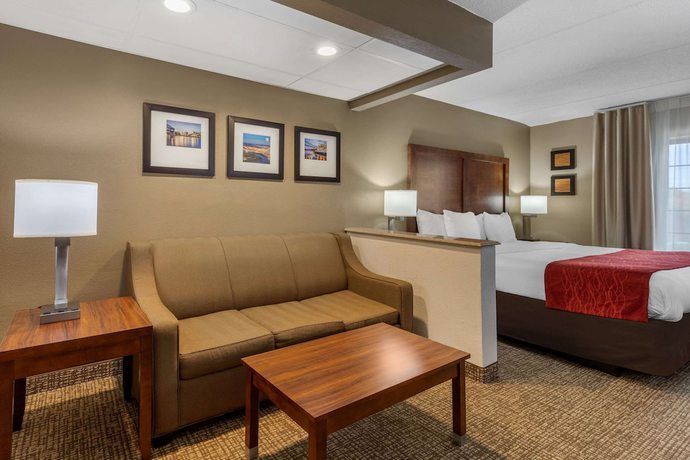 Imagen de la habitación del Hotel Comfort Inn and Suites Hamilton Place. Foto 3