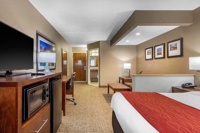 Imagen de la habitación del Hotel Comfort Inn and Suites Hamilton Place. Foto 8