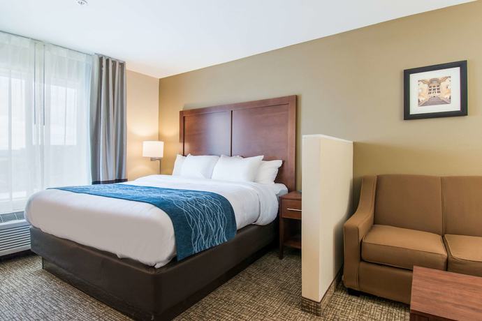 Imagen de la habitación del Hotel Comfort Inn and Suites Harrisburg - Hershey West. Foto 10